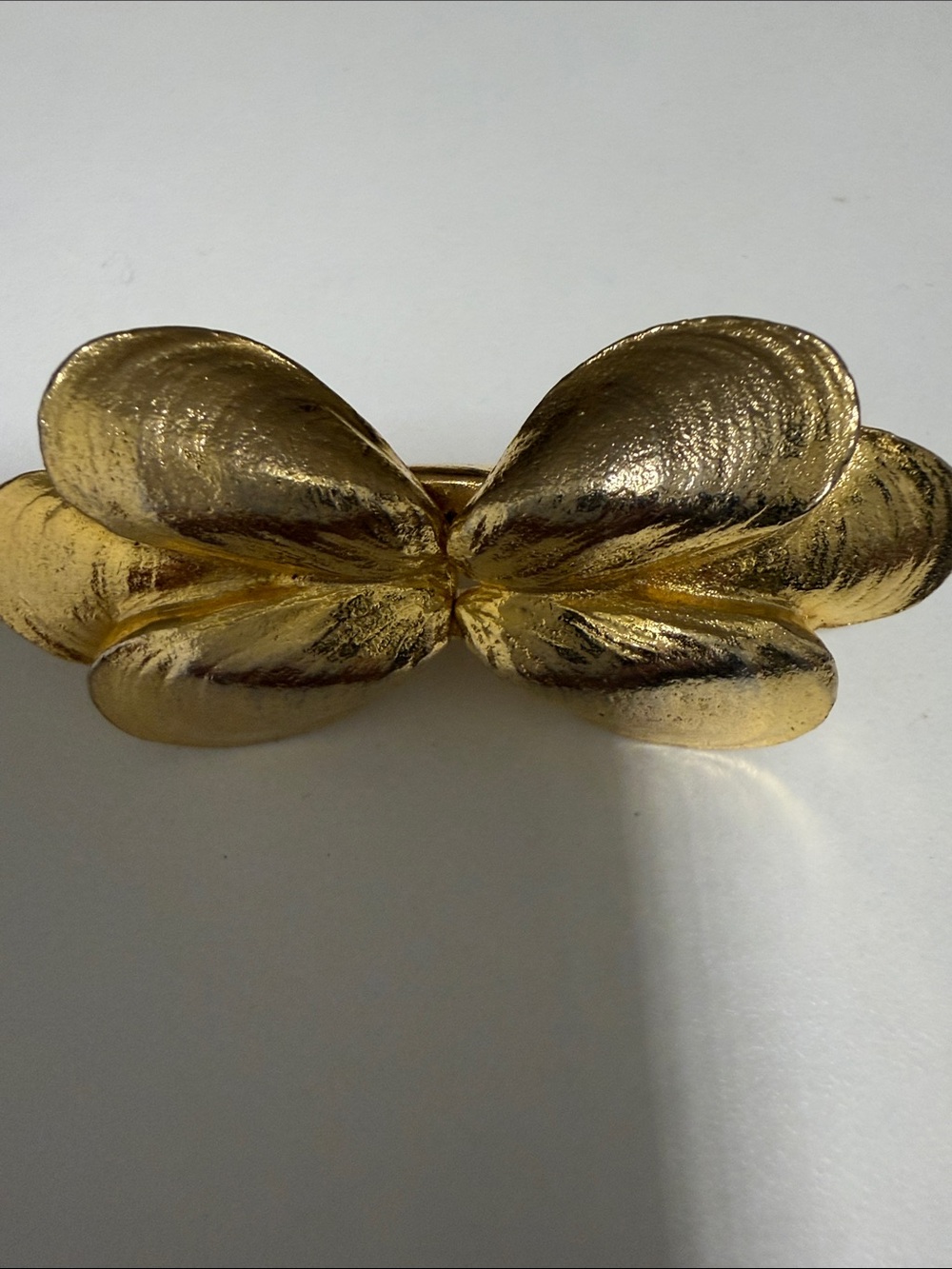 Vintage Oyster Shell Belt Clips